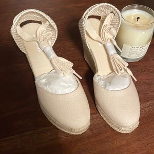Brand new, never worn Soludos espadrilles